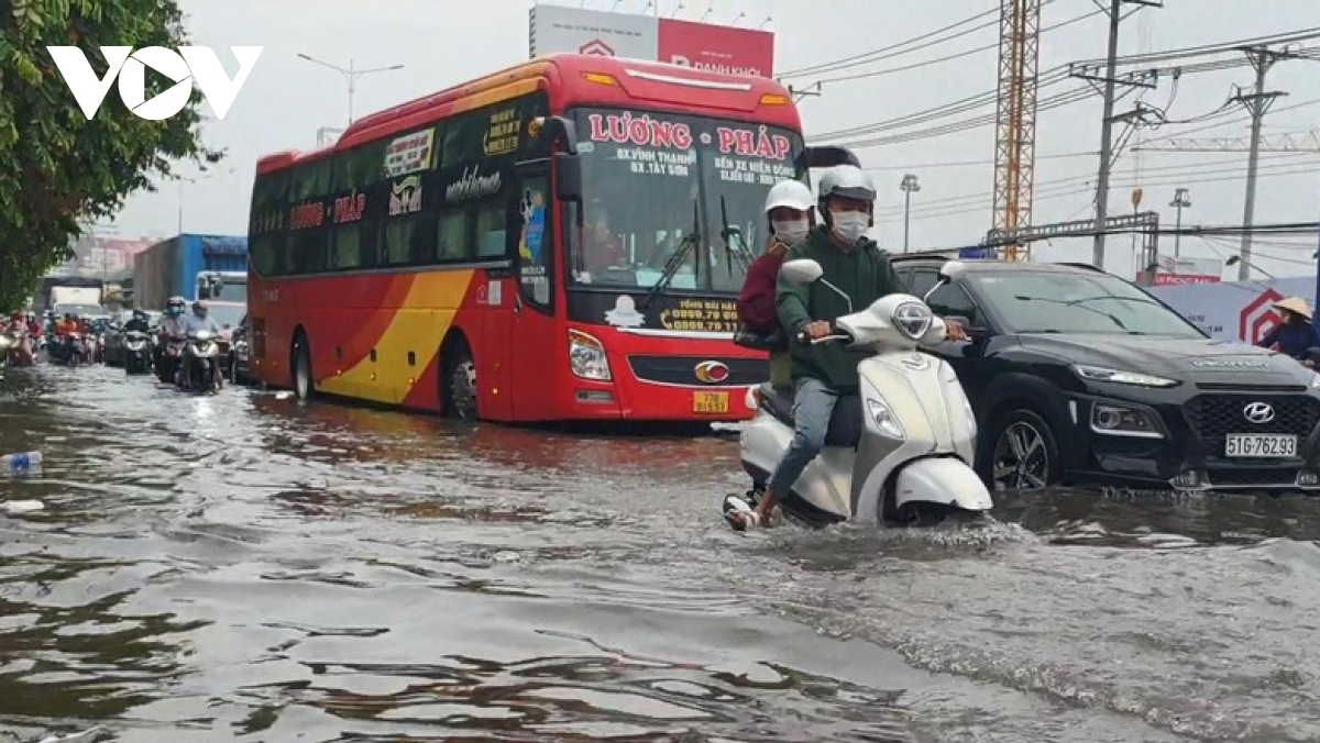 Bình Dương sẽ thu hồi các dự án đầu tư công cố tình chây ỳ, kéo dài