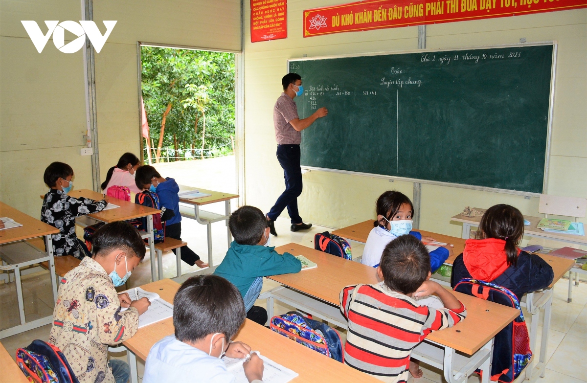thách thức trước làn sóng di cư của giáo viên về đồng bằng hình ảnh 4 thach thuc truoc lan song di cu cua giao vien ve dong bang hinh anh 4