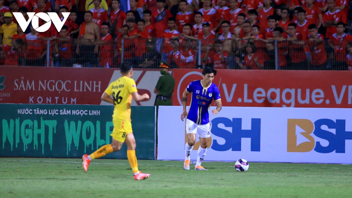 Doan van hau nhiet huyet trong ngay tro lai v-league sau gan 2 nam hinh anh 7