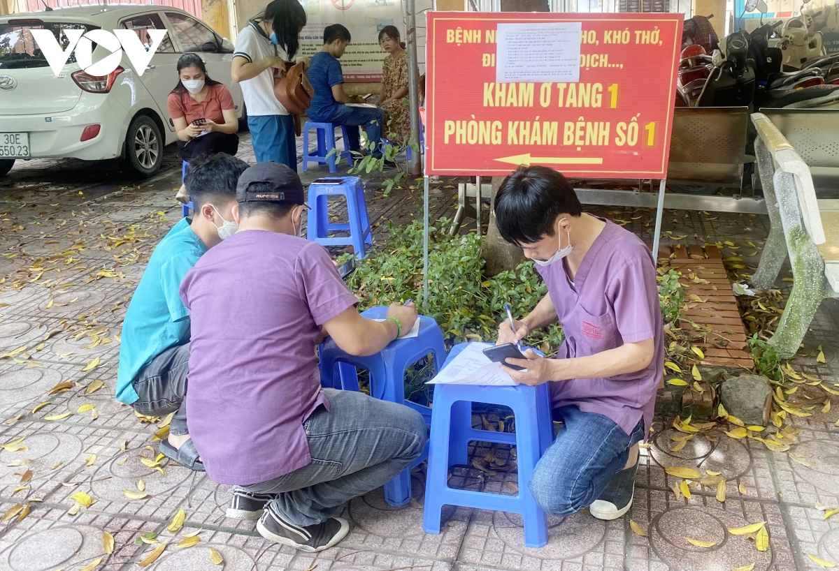 so nguoi di tiem nhac lai vaccine covid-19 tang hon gap doi hinh anh 2