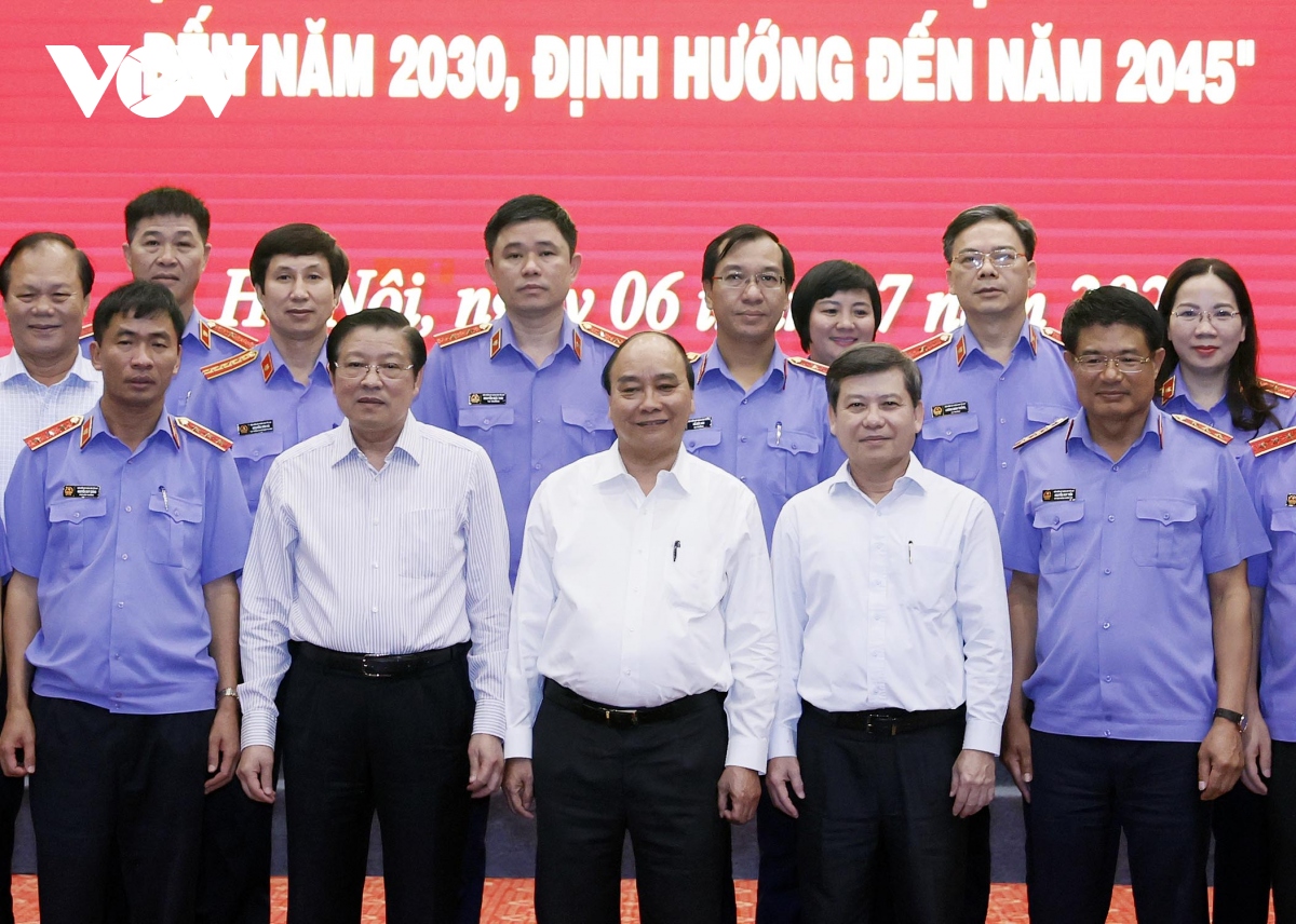 Doi moi hoat dong kiem sat de tiep tuc xay dung, hoan thien nha nuoc phap quyen hinh anh 1