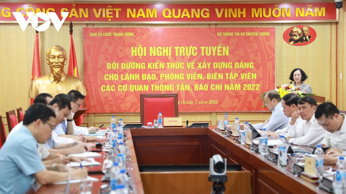 Cả nước có 32 bí thư không là người địa phương