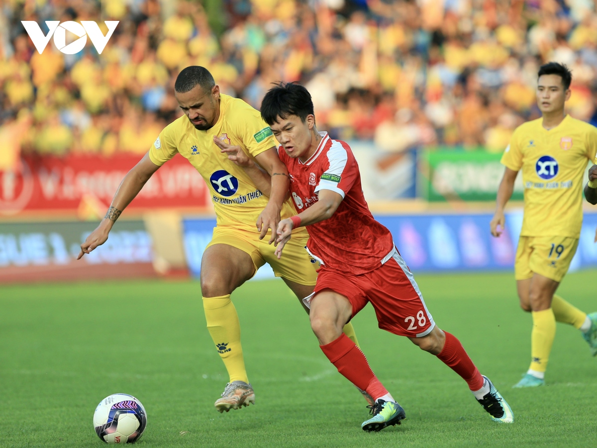 ket qua vong 8 v-league 2022 Da nang va nam Dinh thang kich tinh hinh anh 2