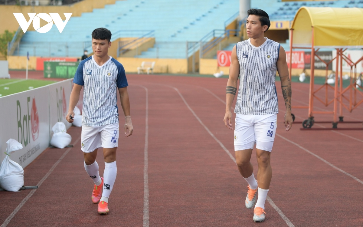 olaha tu nguoi hung thanh toi do, slna thua nguoc 1-2 tren san ha noi fc hinh anh 6