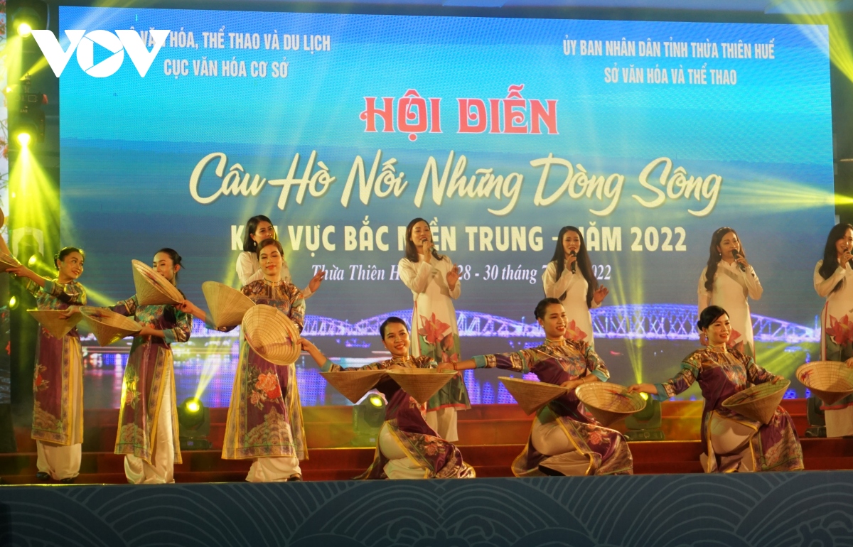 Hơn 200 nghệ nhân, nghệ sỹ tham gia hội diễn “Câu hò nối những dòng sông”