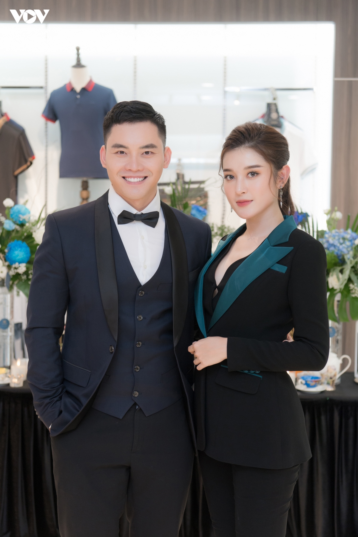 huyen my kin dao voi phong cach menswear, do sac ben nam than vinh thuy hinh anh 10