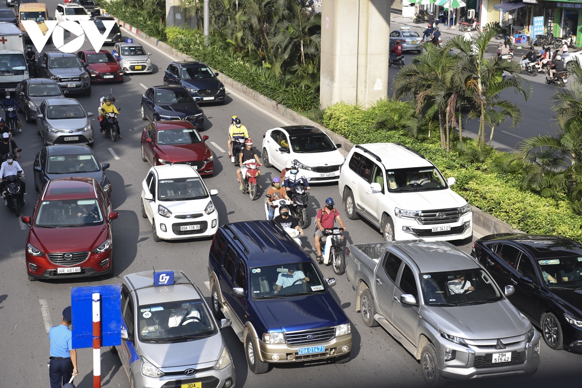 Duong nguyen trai van lon xon sau phan lan, nguoi tham gia giao thong y thuc kem hinh anh 5