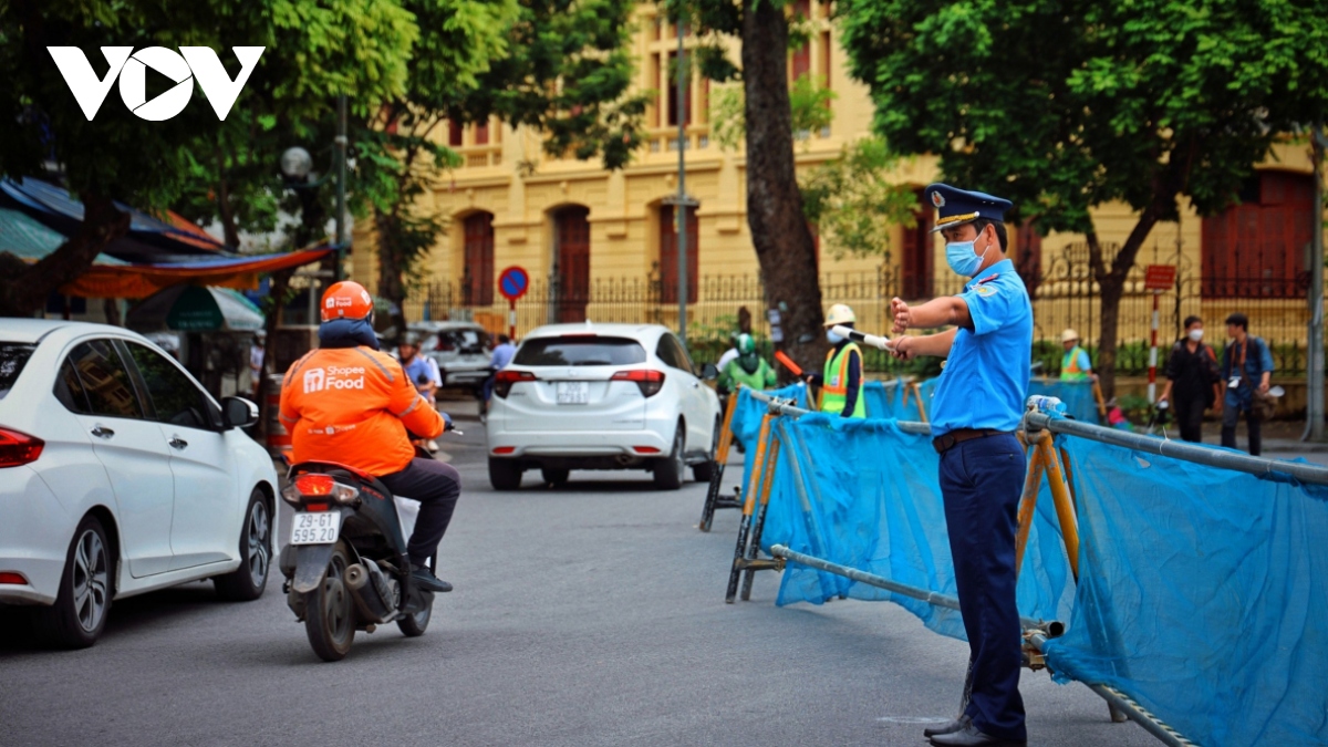 Phương án phân luồng giao thông thi công ga ngầm S12 tuyến Nhổn  Ga Hà Nội