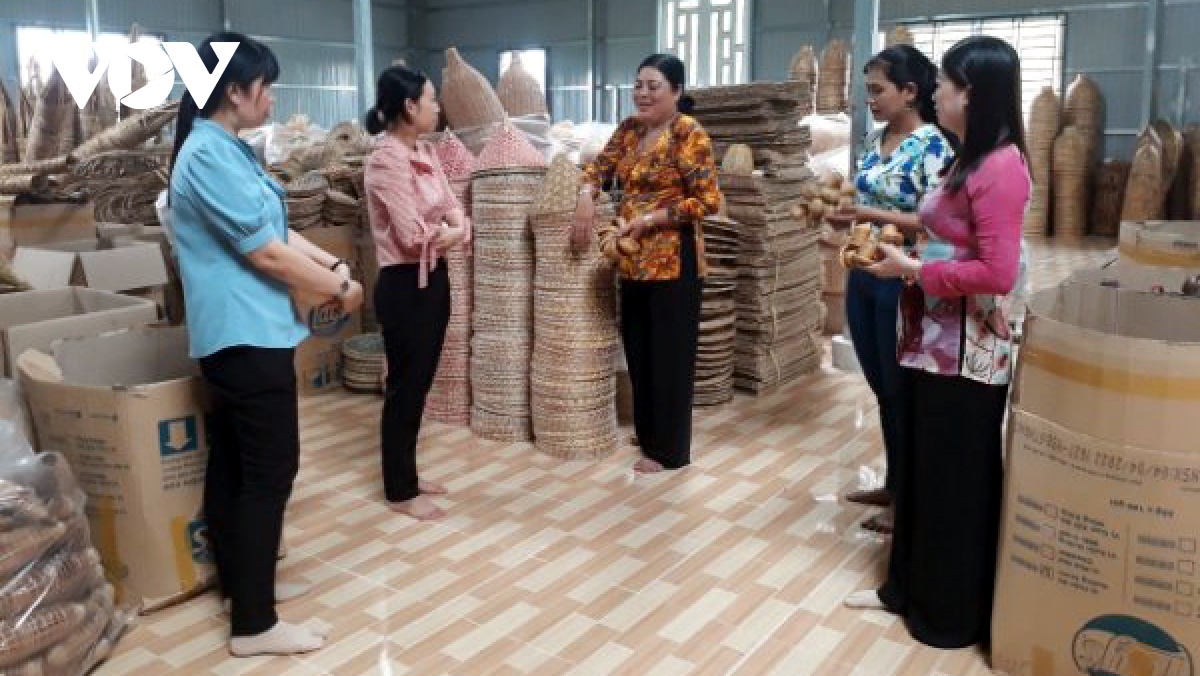 co hoi phat trien lang nghe dan lat cua dong bao khmer hinh anh 2