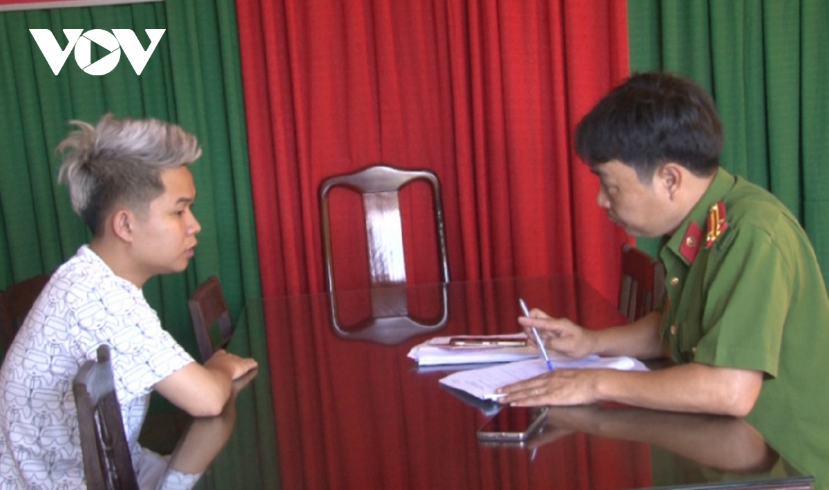 tam giu thanh nien mua ma tuy tu quang tri gui vao hue ban kiem loi hinh anh 1