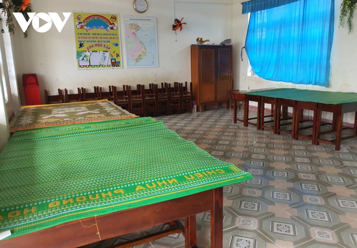sẽ cưỡng chế nếu dân không chịu di dời khỏi khu vực nguy hiểm khi bão số 4 đổ bộ hình ảnh 5 se cuong che neu dan khong chiu di doi khoi khu vuc nguy hiem khi bao so 4 do bo hinh anh 5