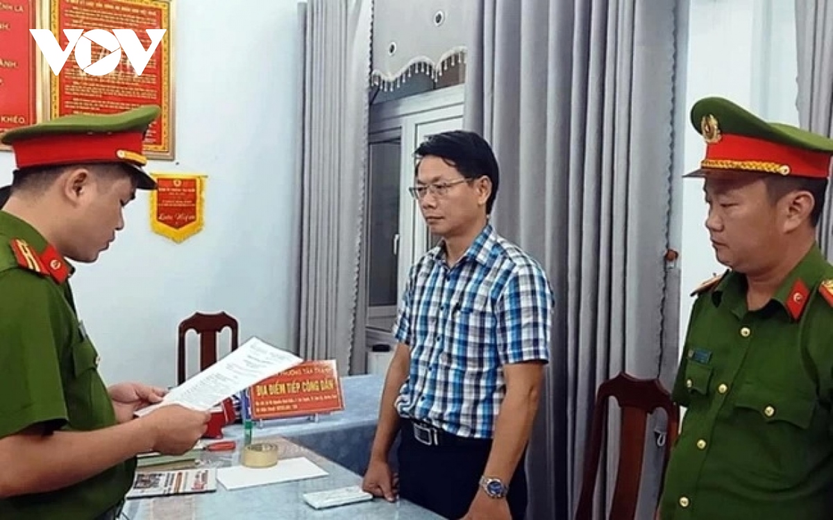 khai tru khoi Dang cuu tong giam doc cong ty cp cong trinh cong cong hoi an hinh anh 1