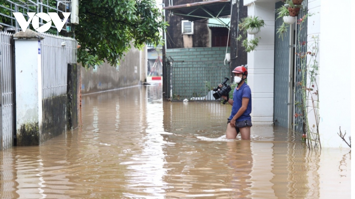 Gia Lai: Nhiều phương án hạn chế tối đa thiệt hại về người và của trong bão số 4