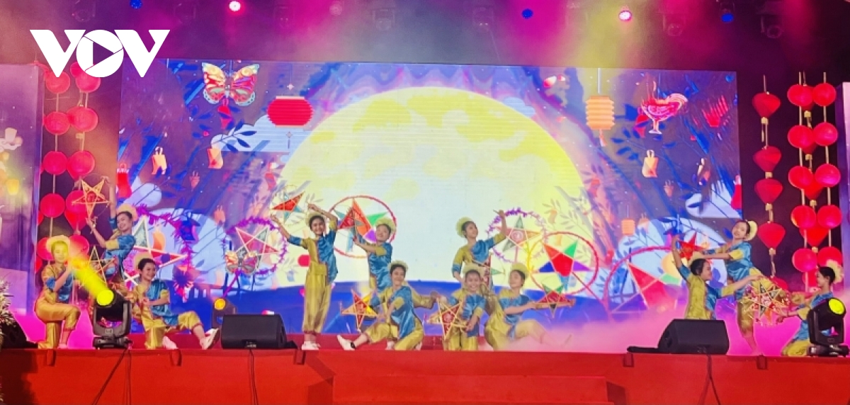 thiếu nhi cần thơ hân hoan về miền cổ tích hình ảnh 5 thieu nhi can tho han hoan ve mien co tich hinh anh 5