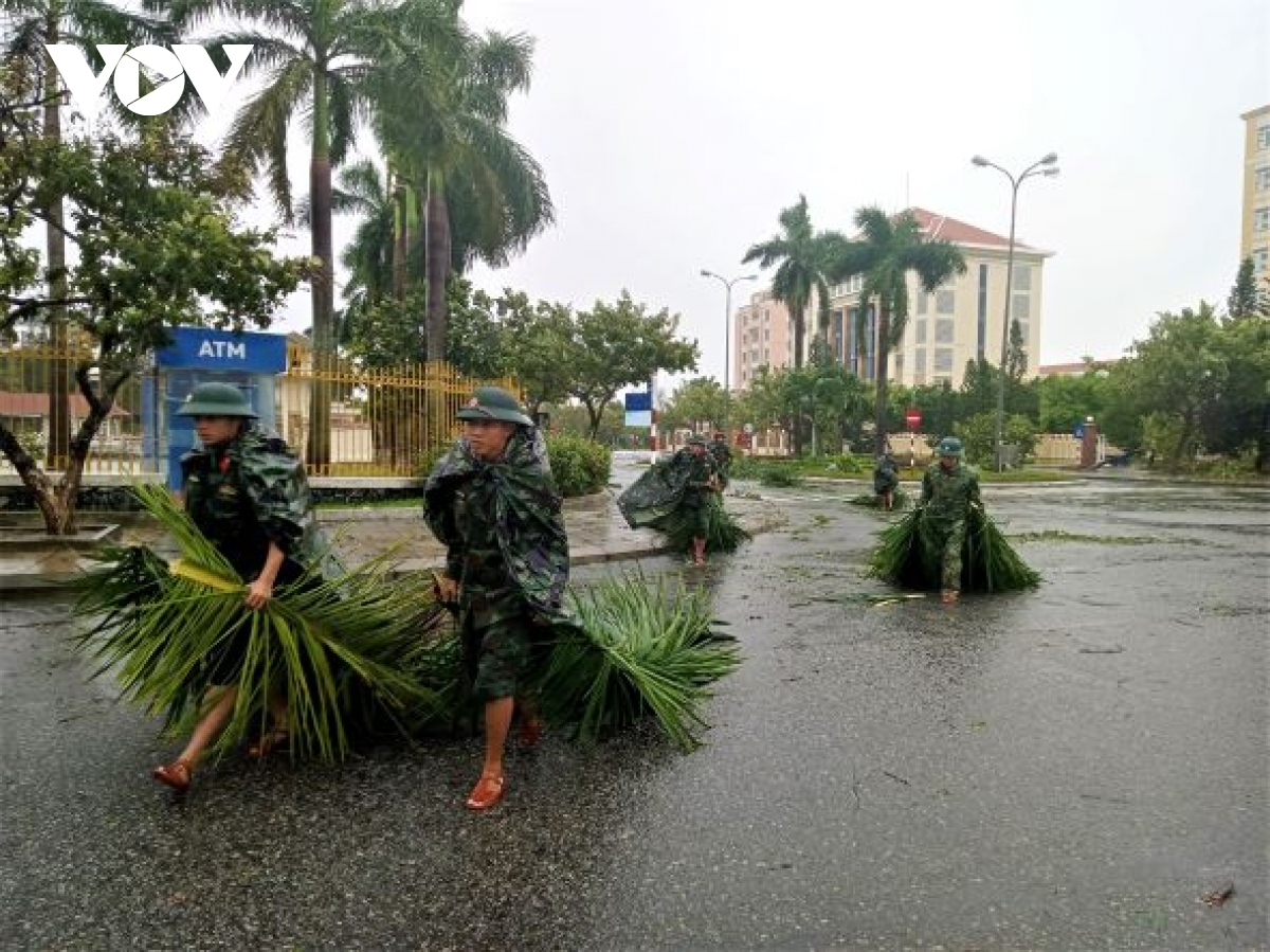 quan khu 5 khan truong giup dan khac phuc bao so 4 hinh anh 6