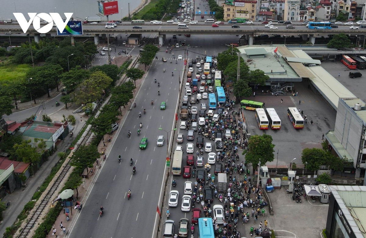 giao thong ha noi un tac trong ngay dau tien di lam sau ky nghi le 2 9 hinh anh 2