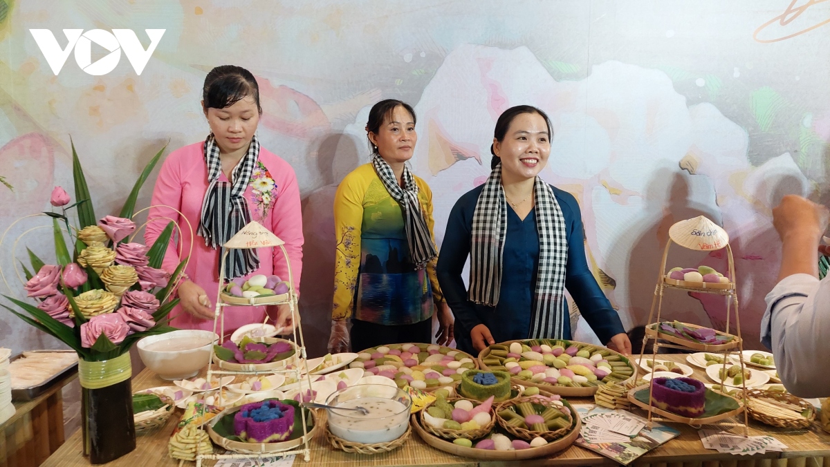 du khách quốc tế ấn tượng với gala tinh hoa gạo việt hình ảnh 3 du khach quoc te an tuong voi gala tinh hoa gao viet hinh anh 3
