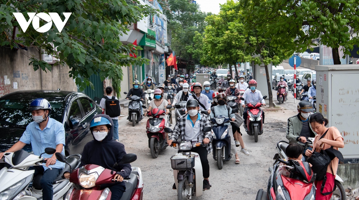 giao thong ha noi un tac trong ngay dau tien di lam sau ky nghi le 2 9 hinh anh 14