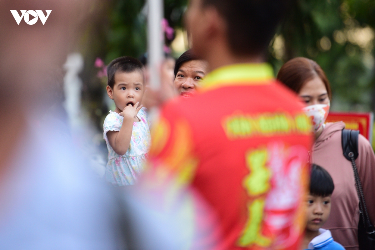 ron rang, dac sac quang dien lan - su - rong va ruoc den trung thu nam 2022 hinh anh 14