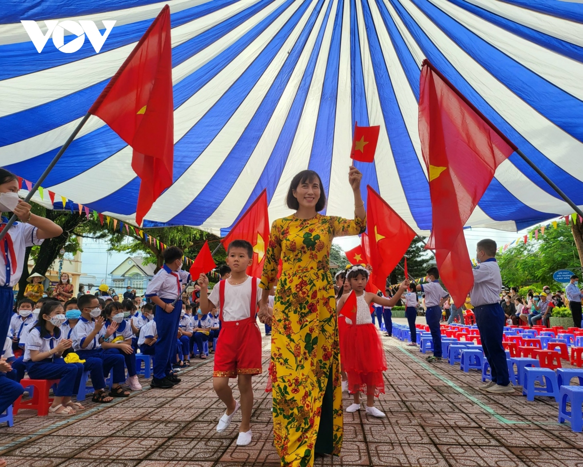 Lâm Đồng đầu tư hàng trăm tỷ đồng cho cơ sở vật chất dạy và học