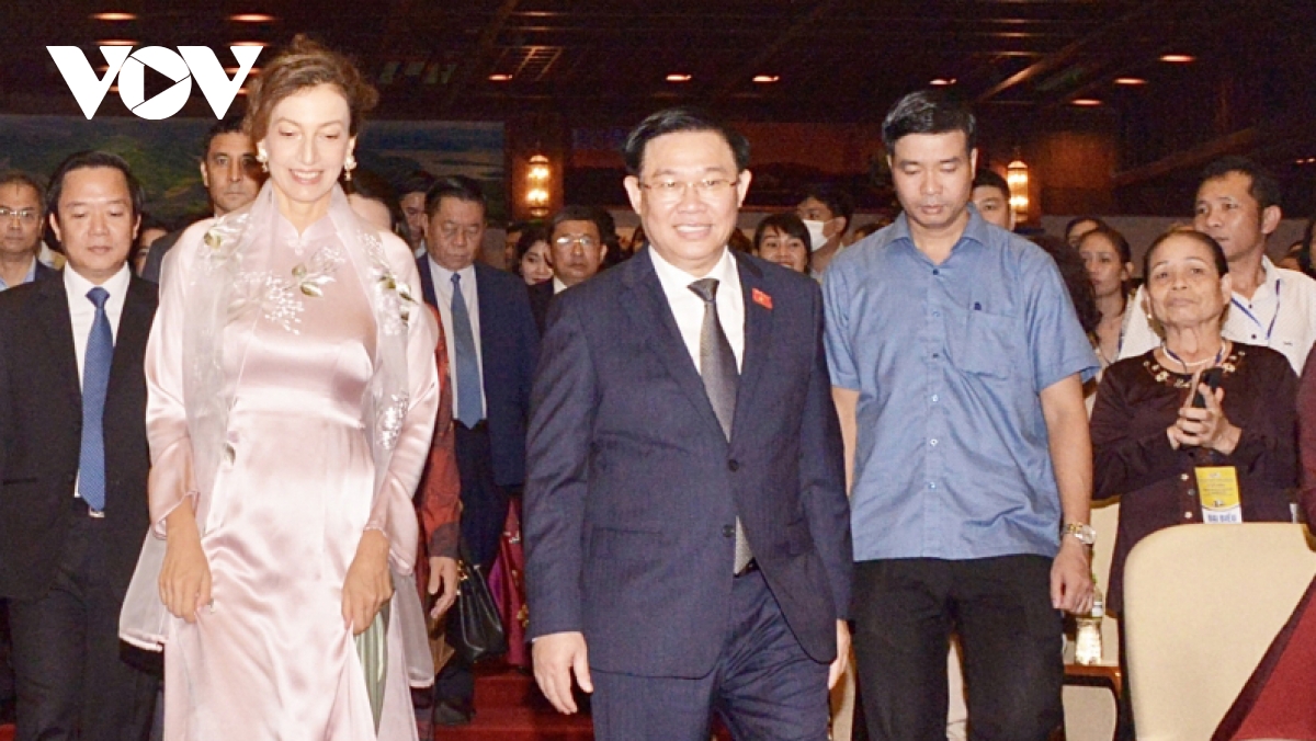 Vietnam unites with international community to protect world heritage