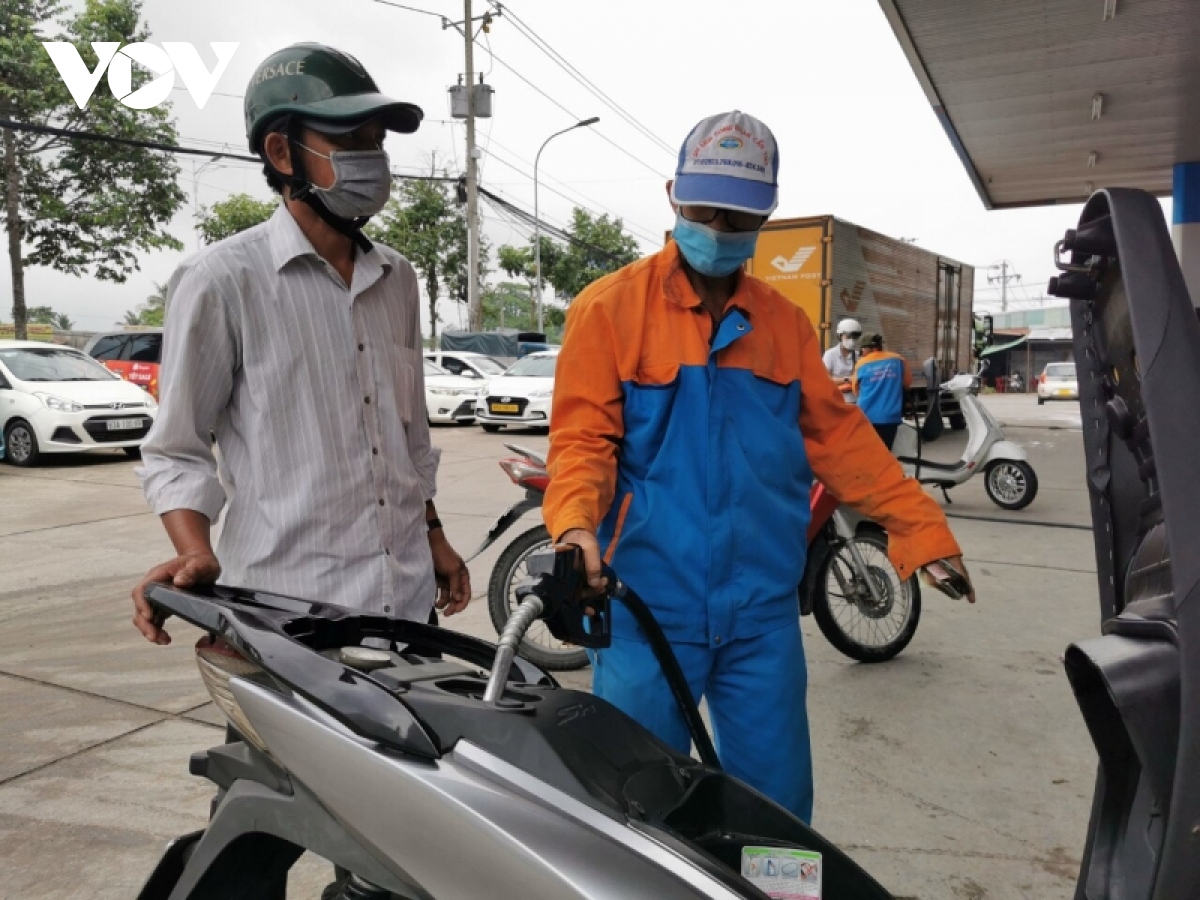 gia xang dau hom nay 29 3, bo sung 8.000 ty dong tam ung cho quy binh on hinh anh 1