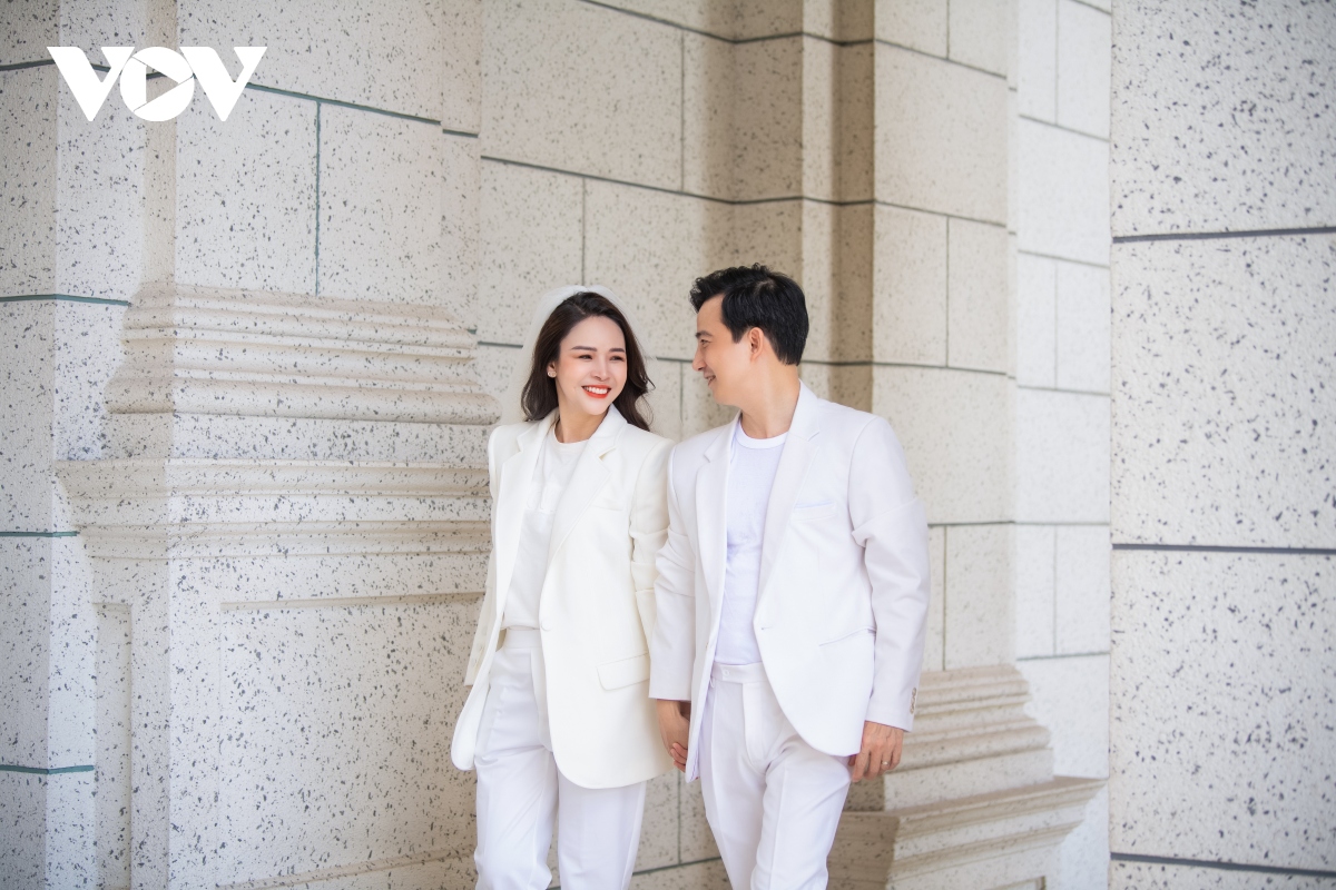 phú bà diễm hương của gara hạnh phúc hạnh phúc bên chồng ngoài đời hình ảnh 7 phu ba diem huong cua gara hanh phuc hanh phuc ben chong ngoai doi hinh anh 7