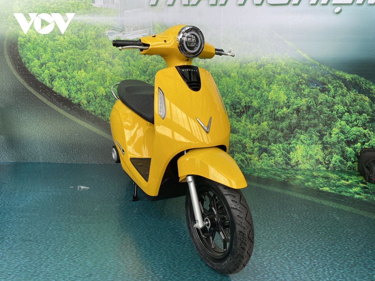 Cận cảnh xe máy điện VinFast Evo200 giá 22 triệu đồng
