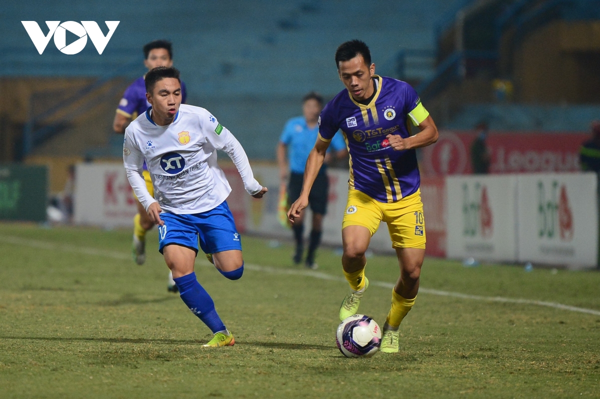 van quyet va van hau toa sang giup ha noi fc dai thang nam Dinh hinh anh 1