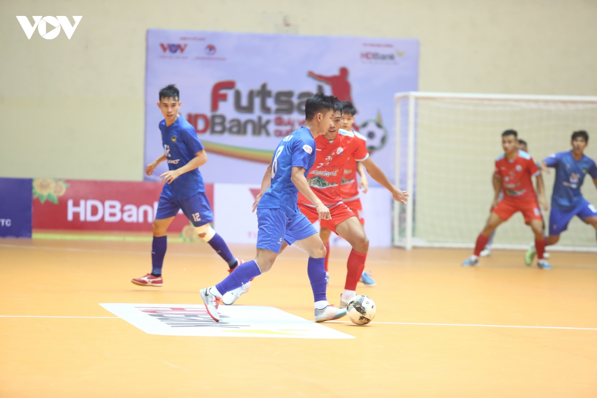 ket qua futsal hdbank vDqg 2022 s.khanh hoa 1-3 sahako hinh anh 2