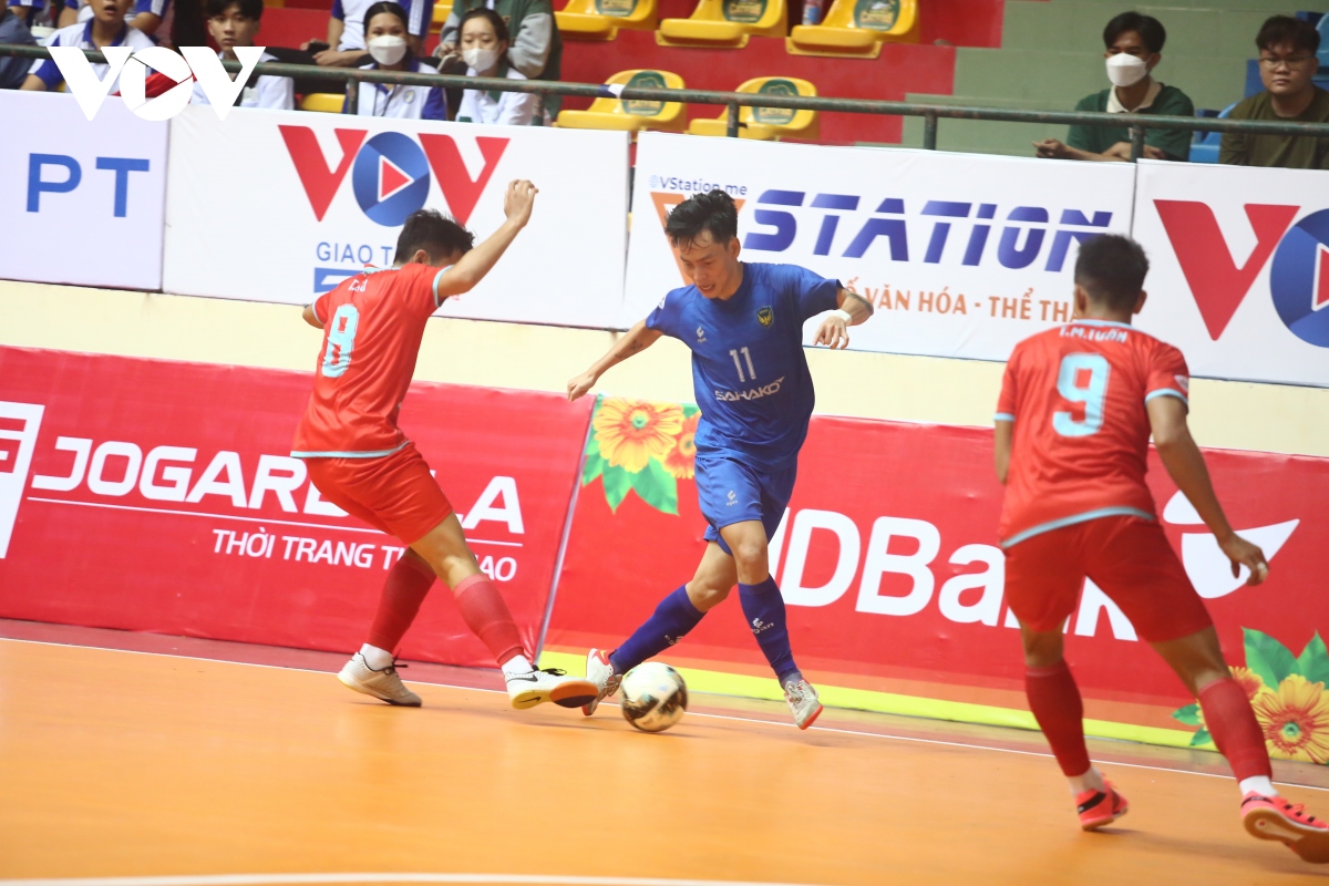 ket qua futsal hdbank vDqg 2022 s.khanh hoa 1-3 sahako hinh anh 1