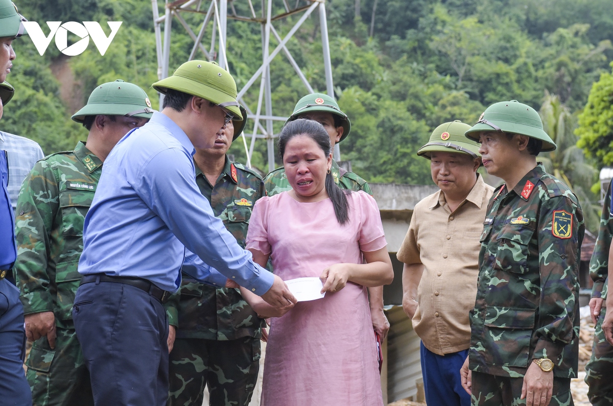 chu tich tinh nghe an yeu cau som on dinh cuoc song cho nguoi dan bi lu quet hinh anh 2