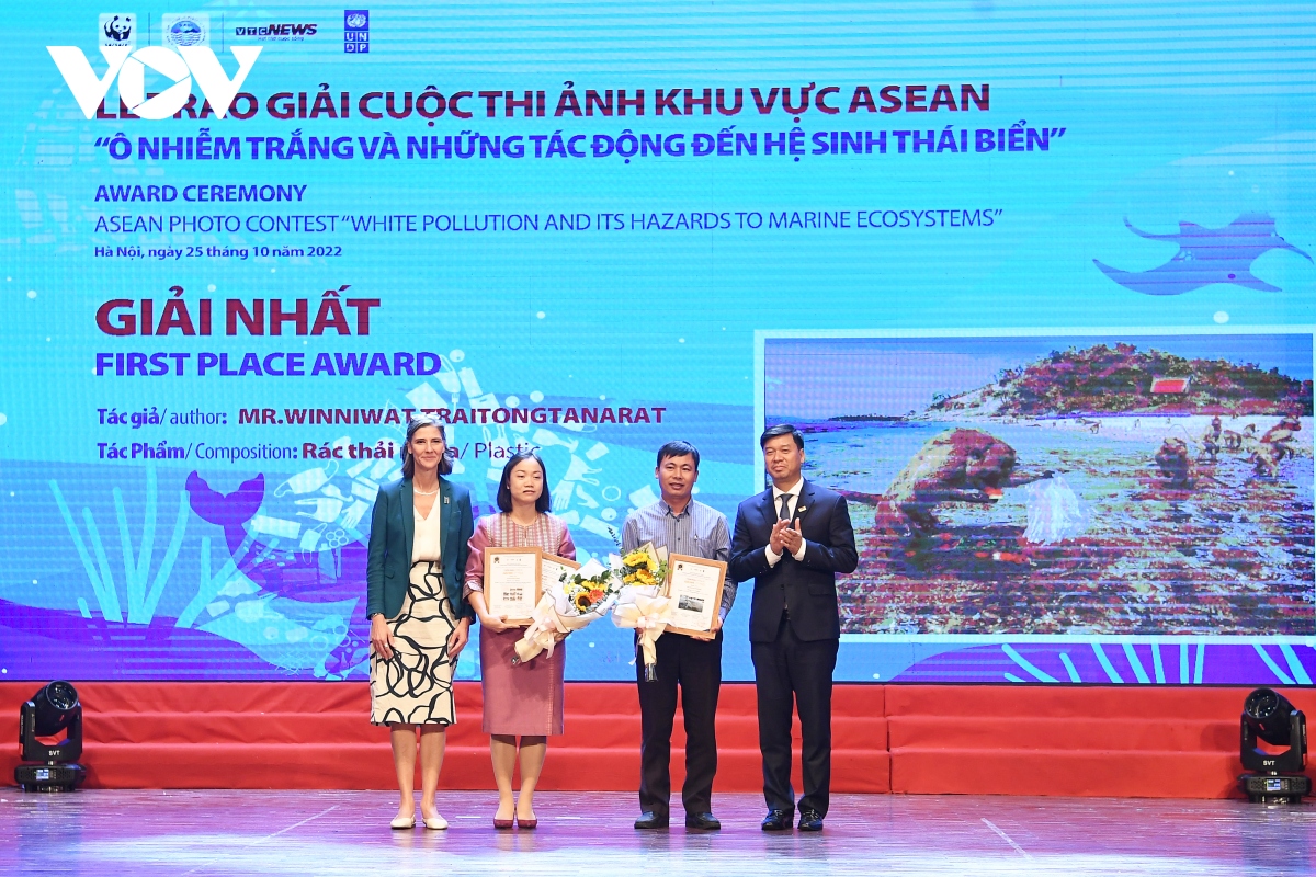 13 tác phẩm đoạt Giải báo chí “Giảm ô nhiễm nhựa đại dương” 2022