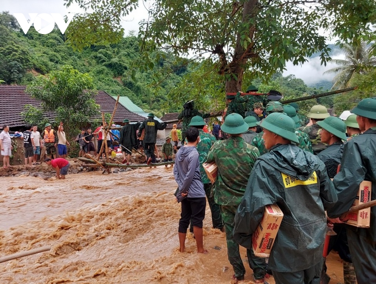 nuoc mat vung tam lu ky son nghe an hinh anh 2