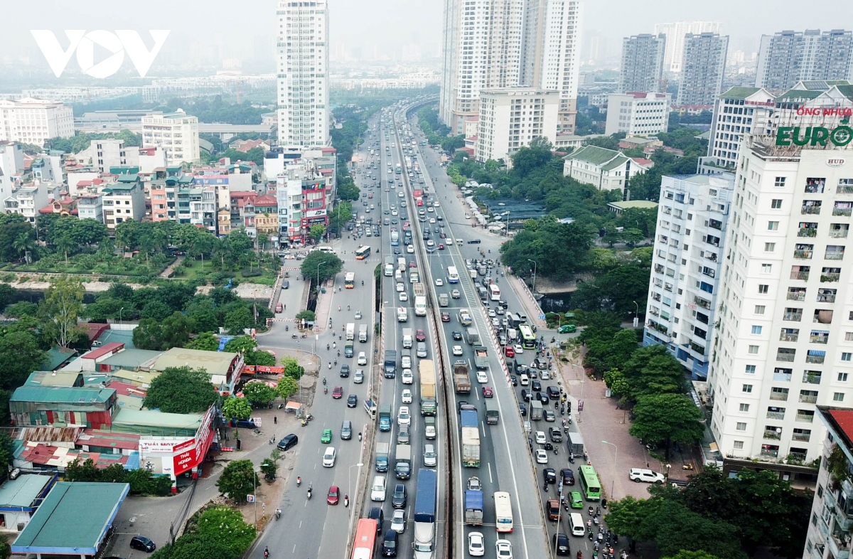 Lưu lượng phương tiện đi vào đường vành đai 3 gấp 8