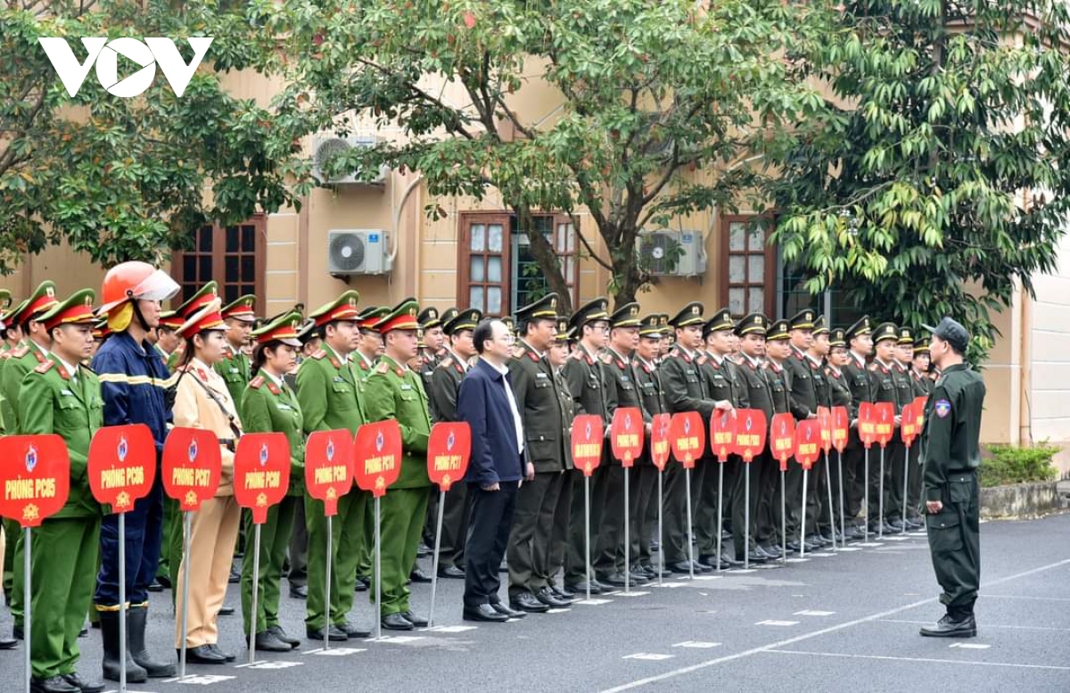 bac kan, cao bang dong loat ra quan cao diem dam bao antt dip tet nguyen dan hinh anh 1