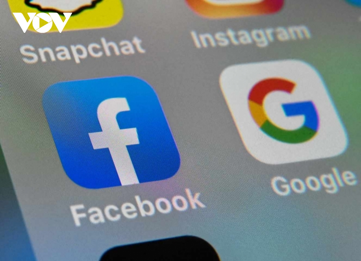 Mỹ và Pháp quản lý, giám sát mạng internet ra sao?