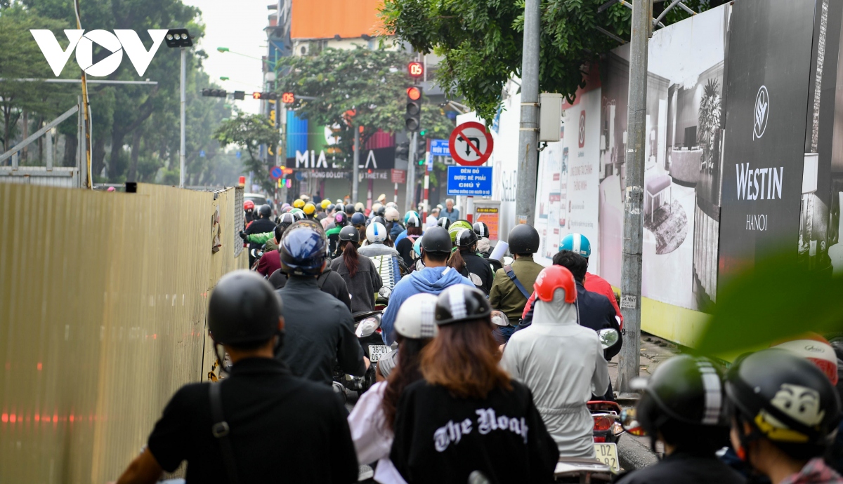 nhieu lo cot cua du an duong sat nhon - ga ha noi dap chieu hinh anh 16