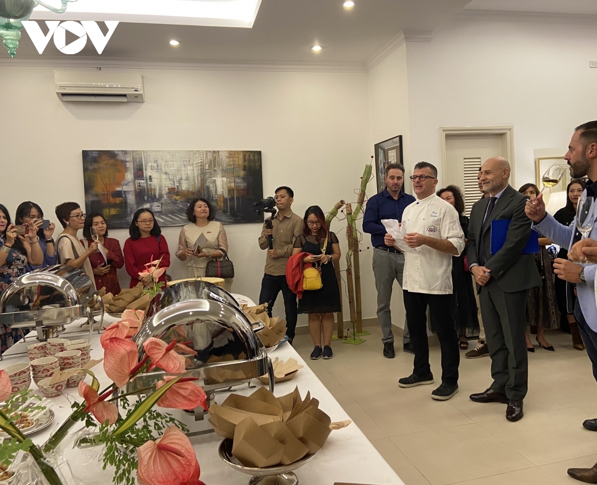 Seventh Italian Food Week in Vietnam kicks off in Hanoi
