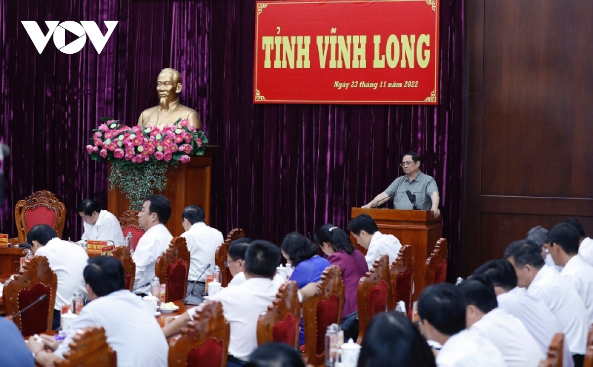 thu tuong kiem tra du an trong diem va lam viec voi lanh dao tinh vinh long hinh anh 1