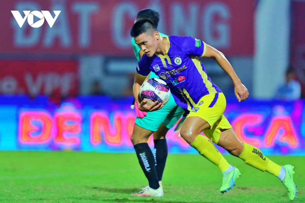 truc tiep thanh hoa - ha noi fc co hoi vang cua thay tro hlv chun jae-ho hinh anh 1