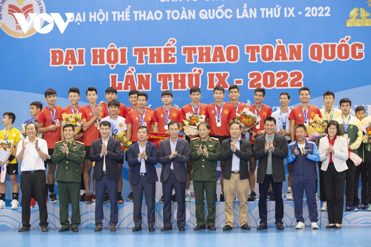 bong chuyen quan doi am tron 2 hcv Dai hoi the thao toan quoc 2022 hinh anh 11