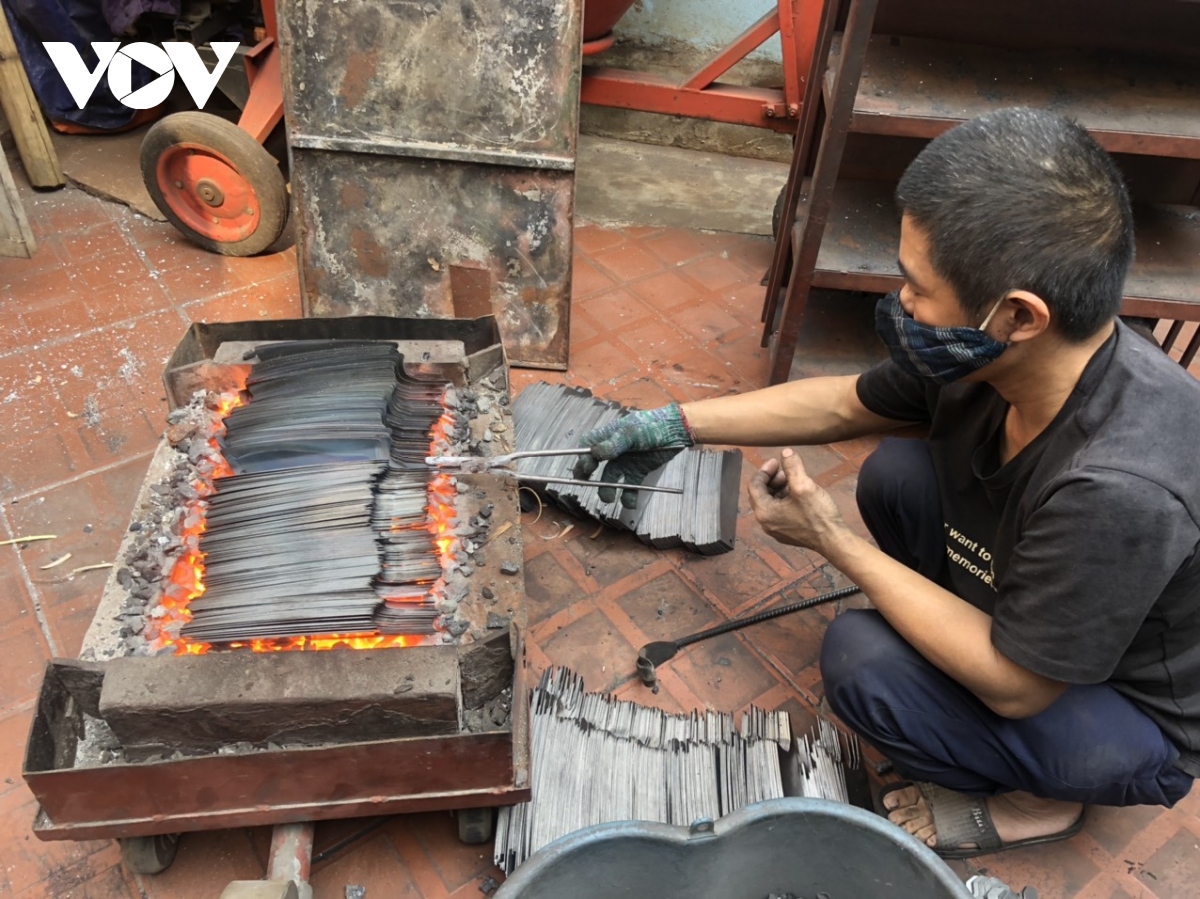 lang nghe de nhat dao keo ha thanh tat bat vao vu tet hinh anh 9