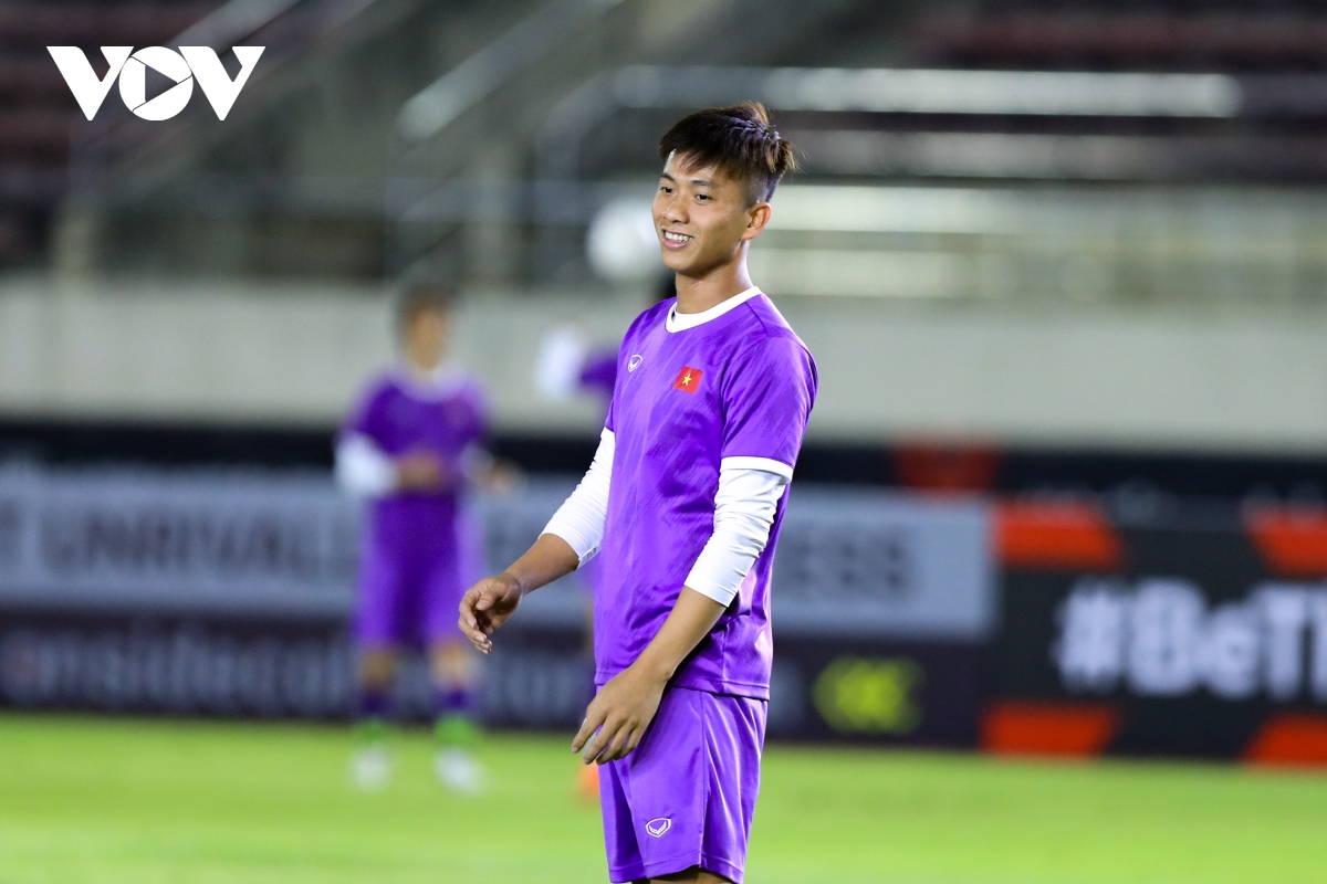 dàn sao Đt việt nam tươi rói trên sân tập trước ngày đấu Đt lào hình ảnh 7 dan sao Dt viet nam tuoi roi tren san tap truoc ngay dau Dt lao hinh anh 7