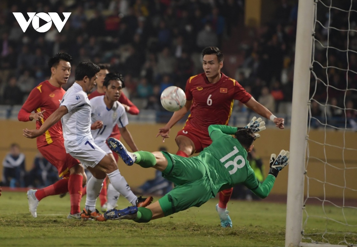 toan canh Dt viet nam chay da cho aff cup 2022 bang tran thang philippines hinh anh 6
