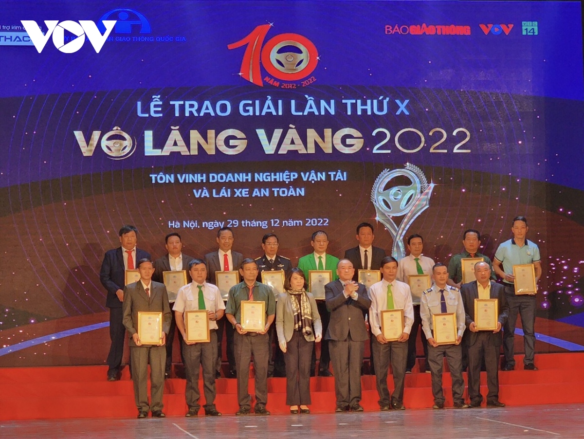 20 tap the va 50 ca nhan doat giai vo lang vang lan thu 10 hinh anh 2