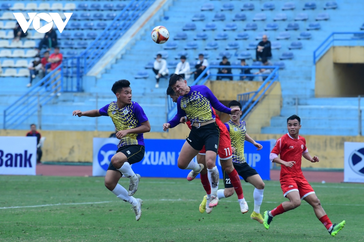 khuat van khang ghi sieu pham, viettel fc van that bai truoc ha noi fc hinh anh 6