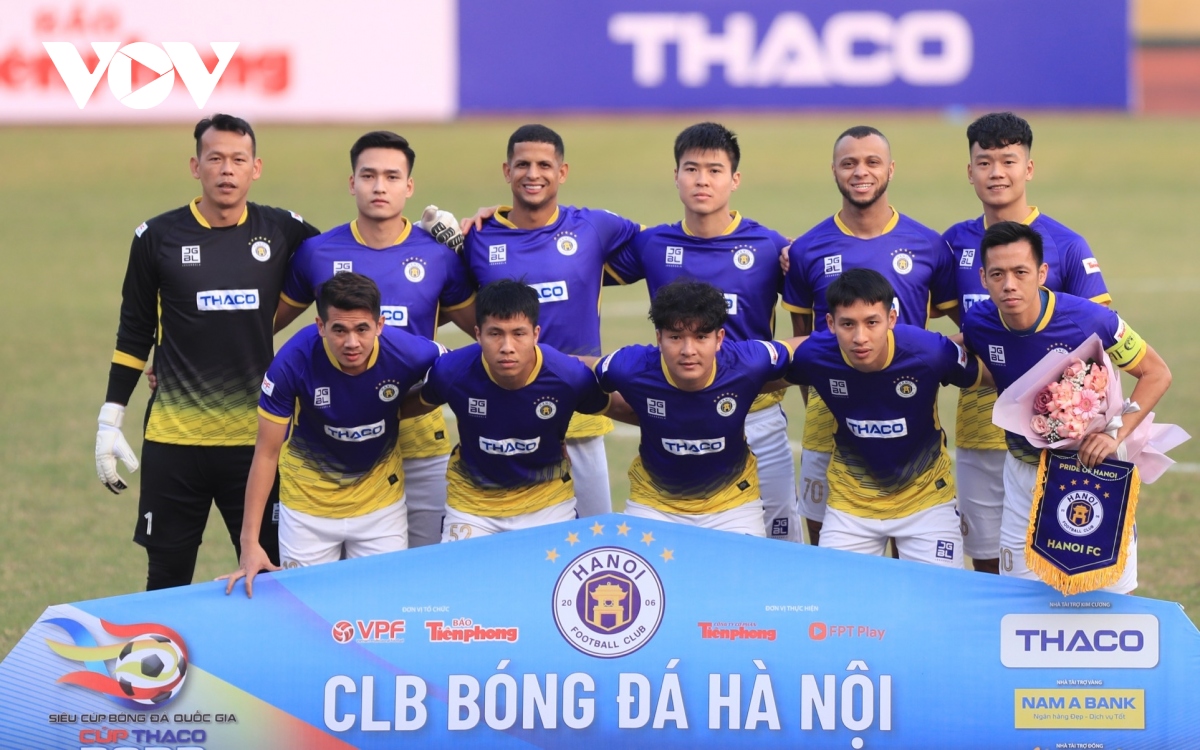 ha noi fc mo tai khoan danh hieu duoi thoi hlv bozidar bandovic hinh anh 1