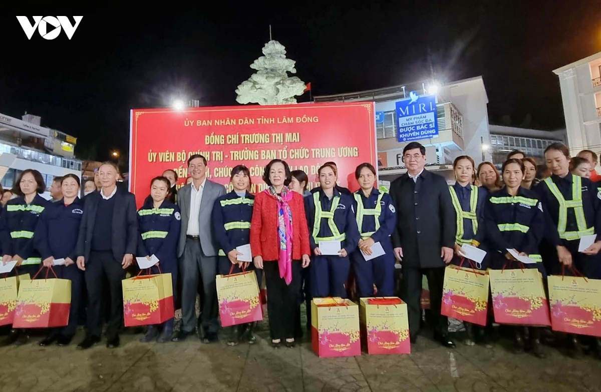 ca nuoc han hoan don nam moi quy mao 2023 xuan viet bung tri viet hinh anh 121
