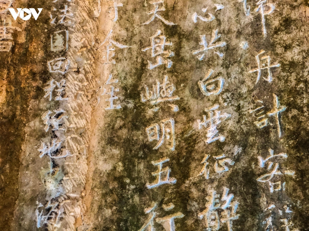 Doc dao ma nhai - ngu hanh son hinh anh 4